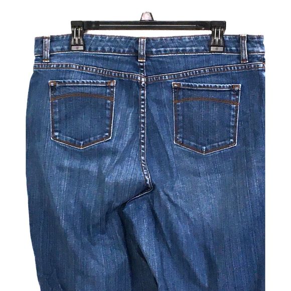 L.L.Bean Favorite Jean Curvy Fit Women's Size 16T Faded Jeans - Picture 3 of 7